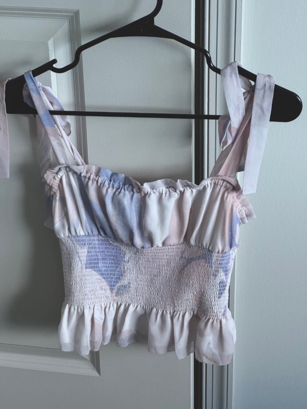 Aritzia Smocked Tie Strap Crop Top Pink Floral XS